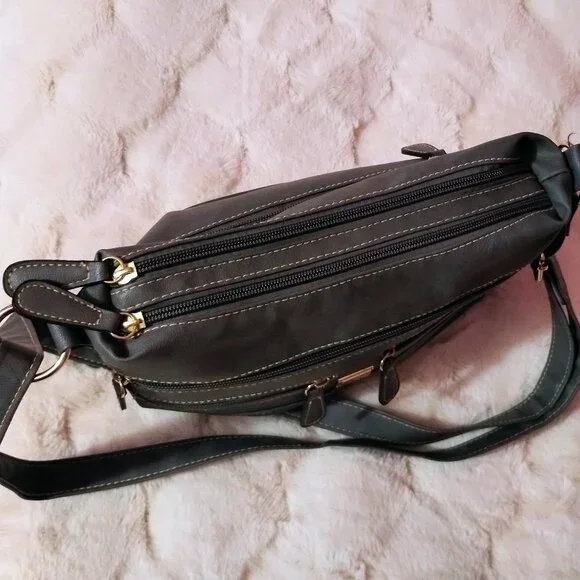 Stone & Co Granite Leather Boat Bottom Cross Body Bag - Picture 5 of 16